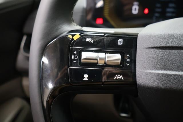 2027 Kia Carnival EX