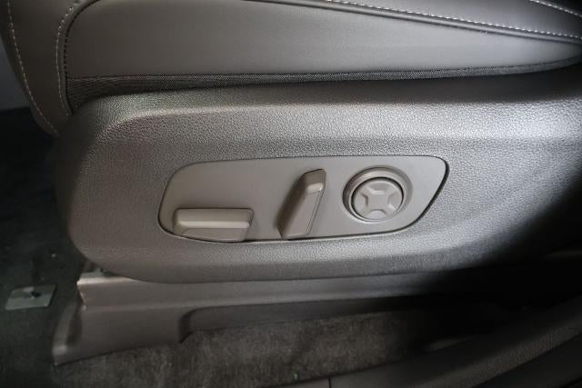 2027 Kia Carnival EX