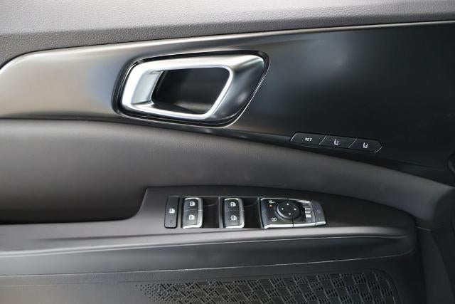 2027 Kia Carnival EX