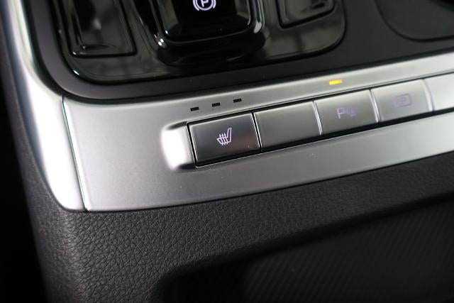 2027 Kia Carnival EX