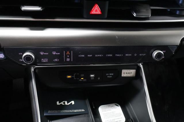 2027 Kia Carnival EX