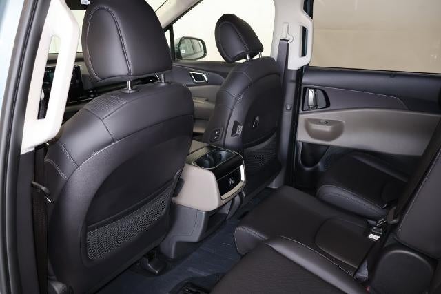 2027 Kia Carnival Hybrid EX