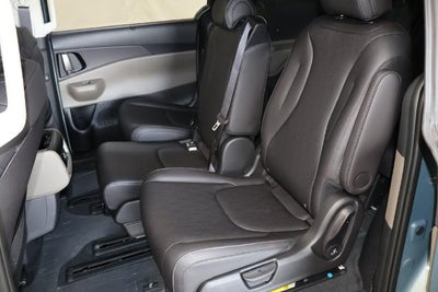 2027 Kia Carnival Hybrid EX