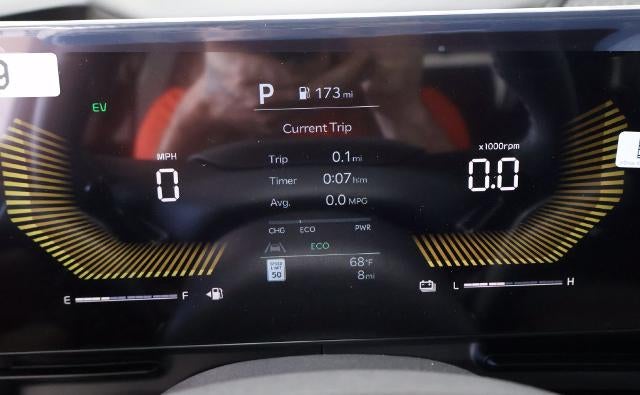 2027 Kia Carnival Hybrid EX