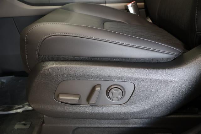 2027 Kia Carnival Hybrid EX