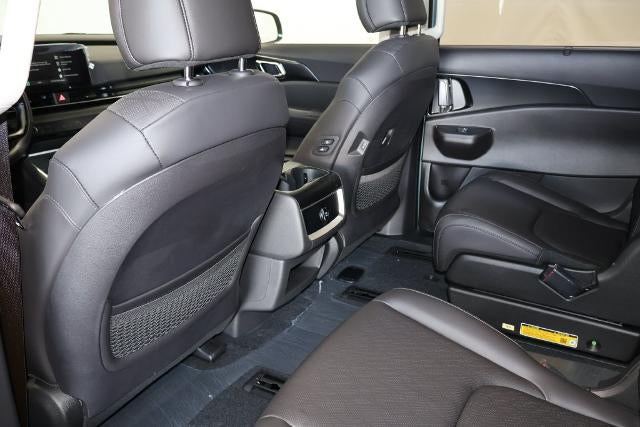 2027 Kia Carnival Hybrid EX