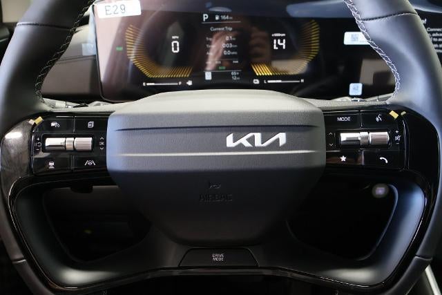 2027 Kia Carnival Hybrid EX