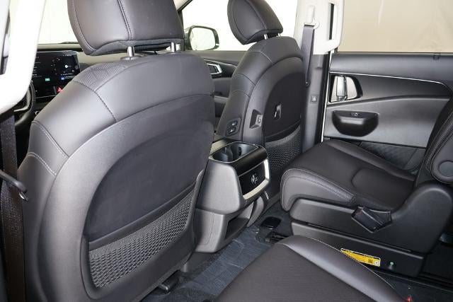 2027 Kia Carnival Hybrid EX