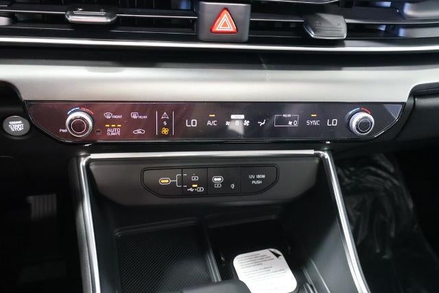2027 Kia Carnival SX