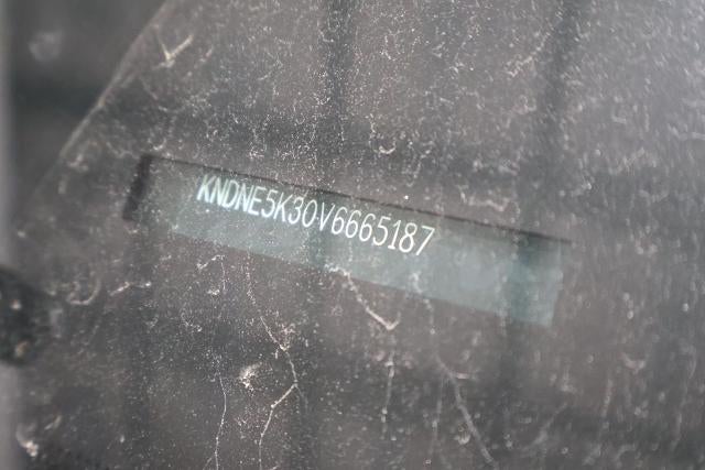2027 Kia Carnival SX
