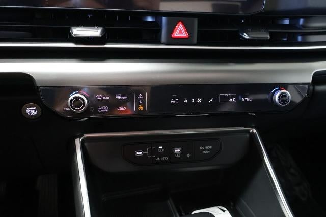 2027 Kia Carnival SX