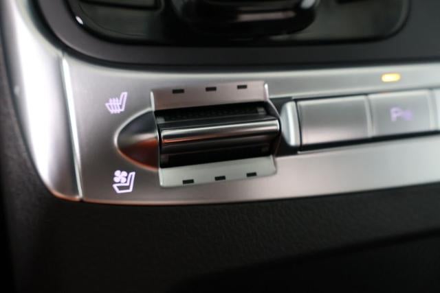 2027 Kia Carnival SX