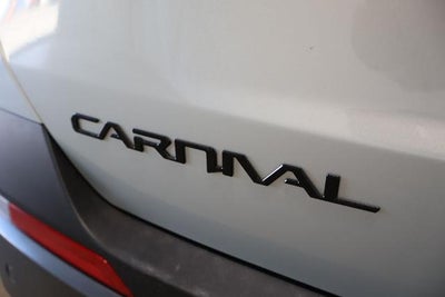 2027 Kia Carnival SX