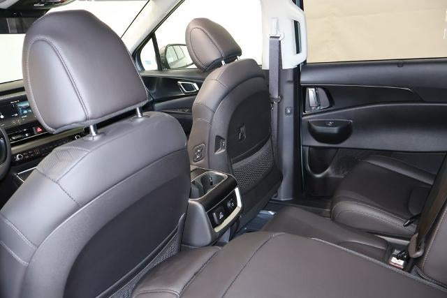 2027 Kia Carnival SX