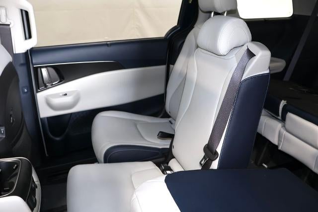 2027 Kia Carnival SX Prestige