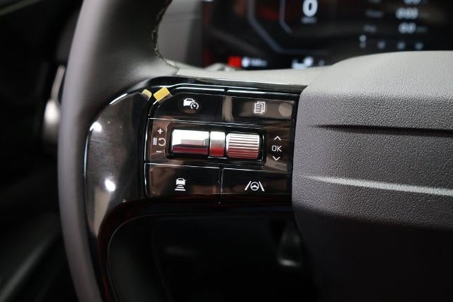2027 Kia Carnival SX