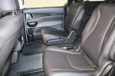 2027 Kia Carnival SX