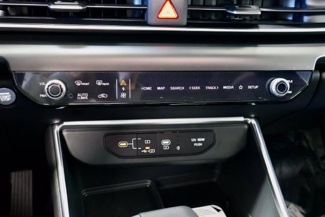 2027 Kia Carnival SX