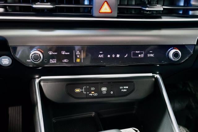 2027 Kia Carnival SX