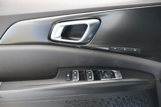 2027 Kia Carnival SX