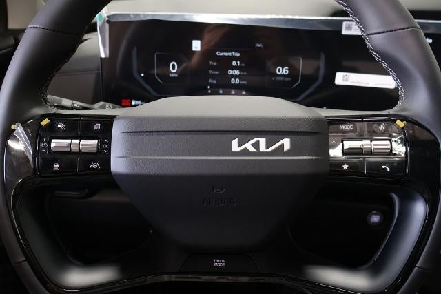2027 Kia Carnival SX