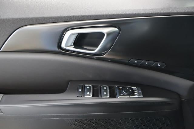 2027 Kia Carnival SX