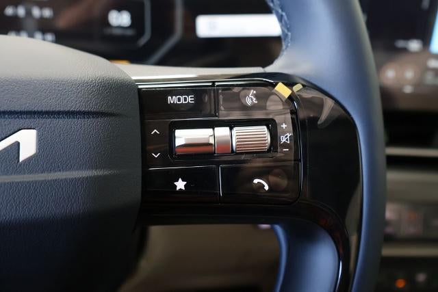 2027 Kia Carnival SX