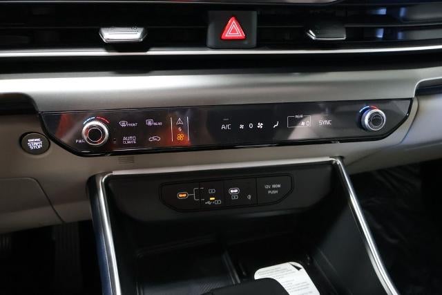 2027 Kia Carnival SX