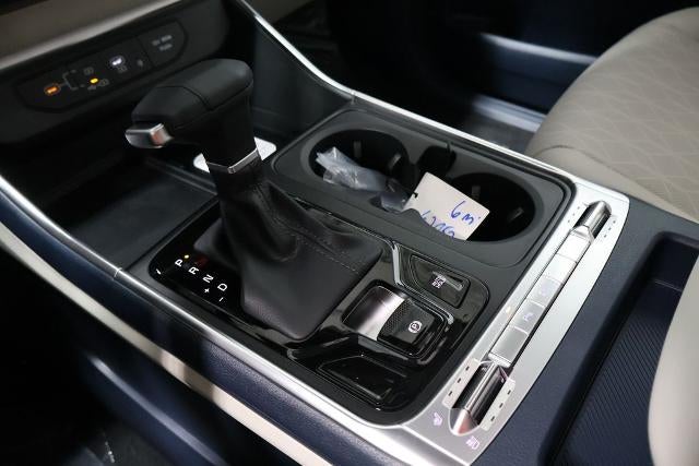 2027 Kia Carnival SX