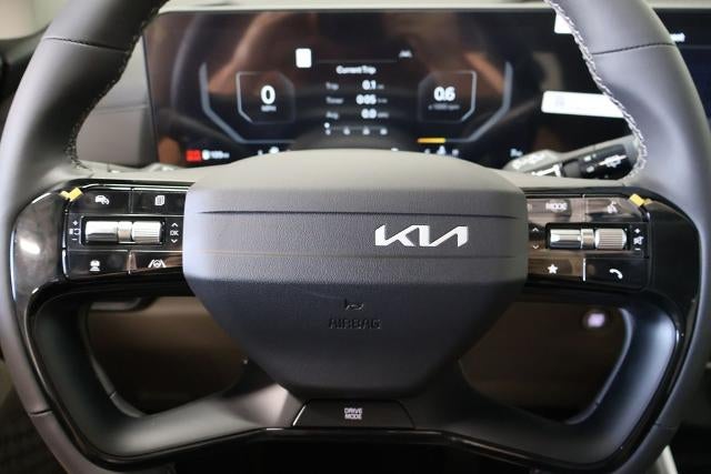 2027 Kia Carnival SX