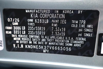 2027 Kia Carnival SX