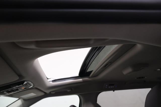 2027 Kia Carnival SX