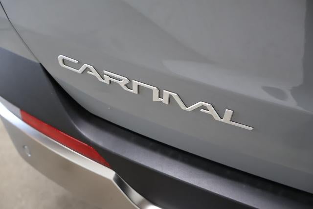2027 Kia Carnival SX
