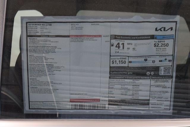 2027 Kia Sportage Hybrid LX