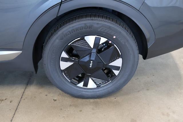 2027 Kia Sportage Hybrid LX