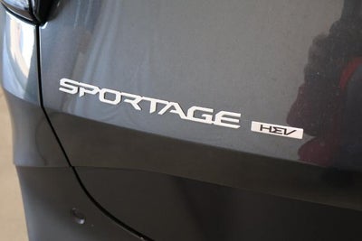 2027 Kia Sportage Hybrid LX