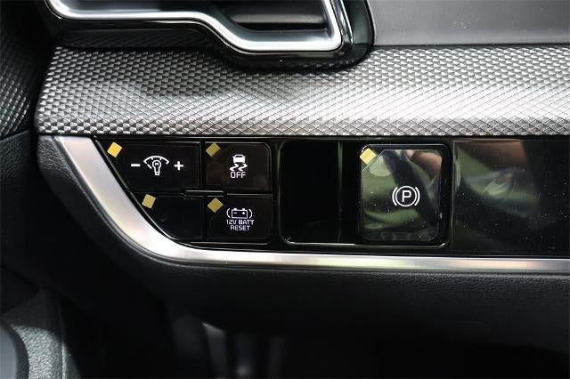 2025 Kia Sportage Hybrid LX