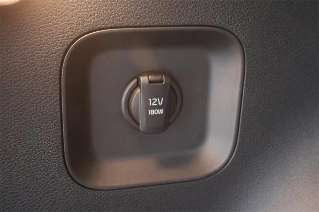 2025 Kia Sportage Hybrid LX