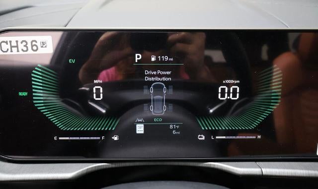 2027 Kia Sportage Hybrid X-Line