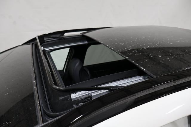 2026 Kia Sportage Plug-In Hybrid X-Line