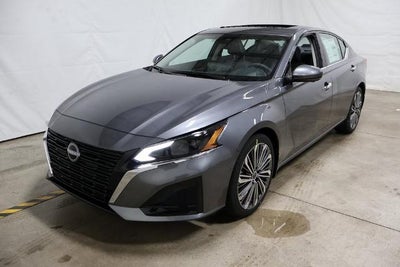 2025 Nissan Altima SL