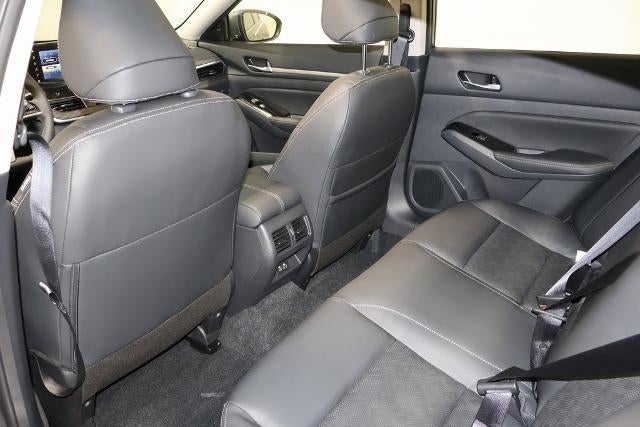 2025 Nissan Altima SL