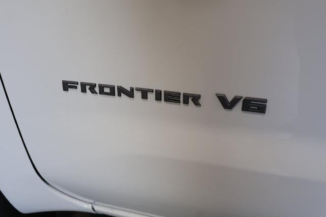 2027 Nissan Frontier SV