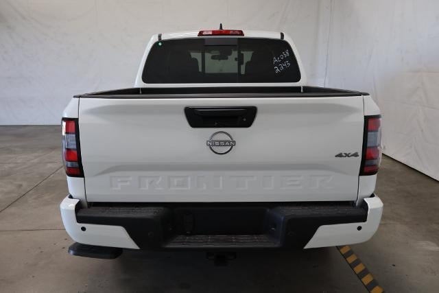 2027 Nissan Frontier SV
