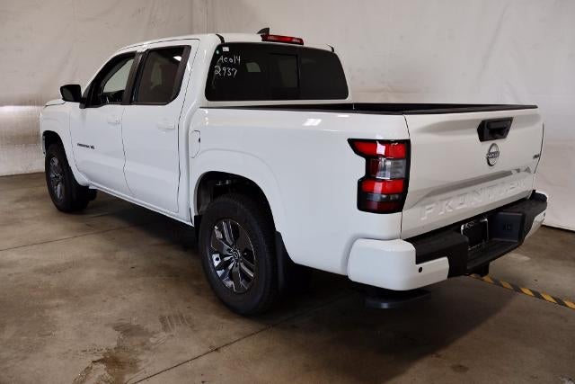 2027 Nissan Frontier SV