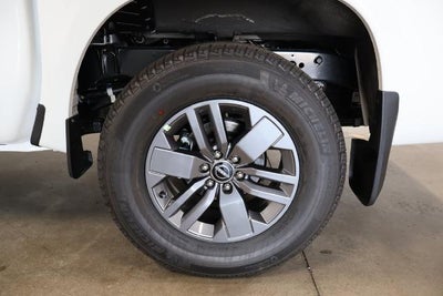 2027 Nissan Frontier SV