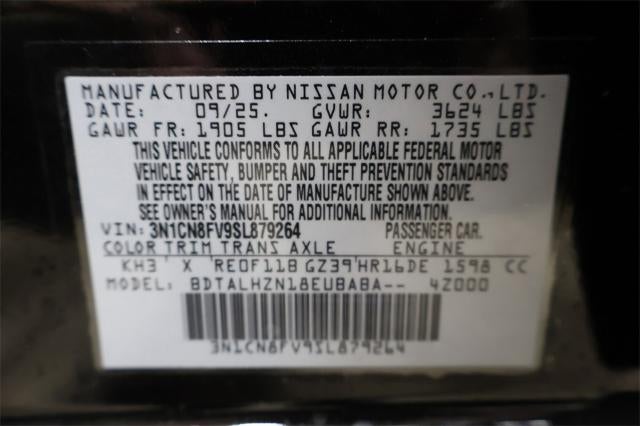 2025 Nissan Versa SR