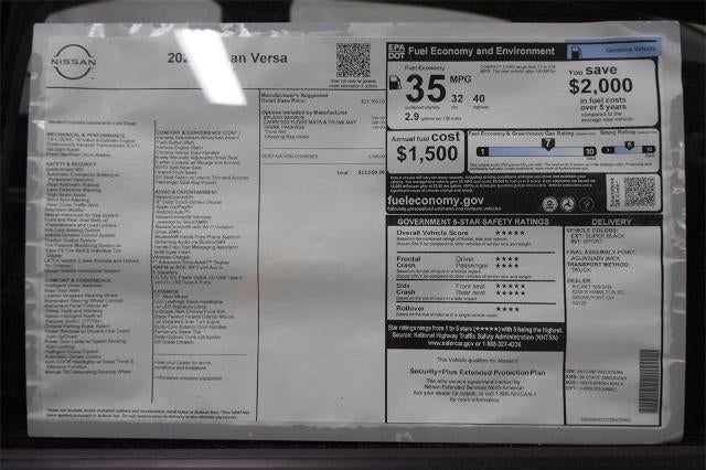 2025 Nissan Versa SR