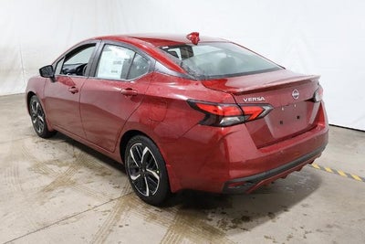 2025 Nissan Versa SR