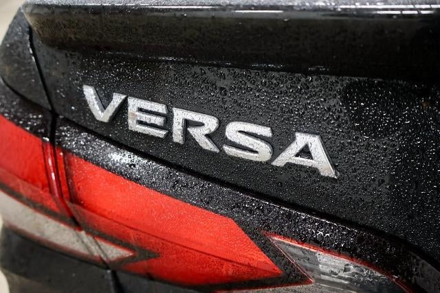 2025 Nissan Versa SR